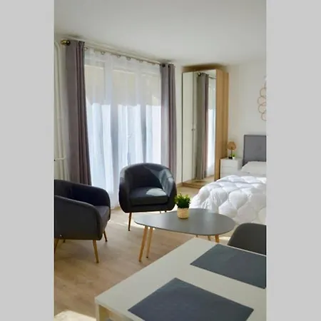 Dolmen Adrien 5 Apartment Tours Exterior photo